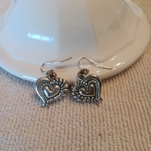Source Unknown Jewelry - Silver Heart Earrings